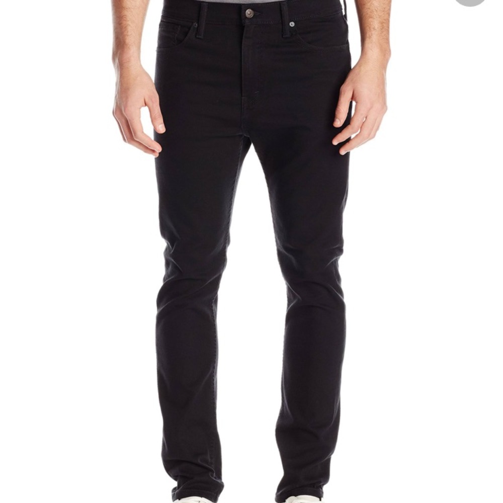 Black Levi’s Super Skinny 36x30.5